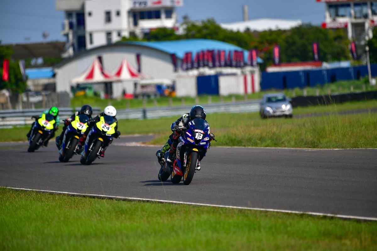 Motorcycle racing