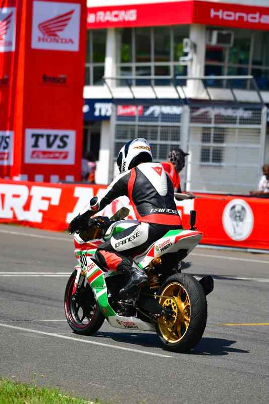 Motorcycle racing