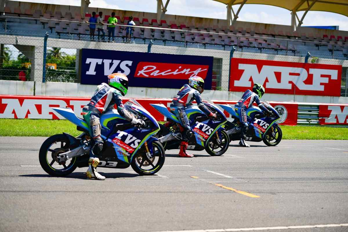 Motorcycle racing
