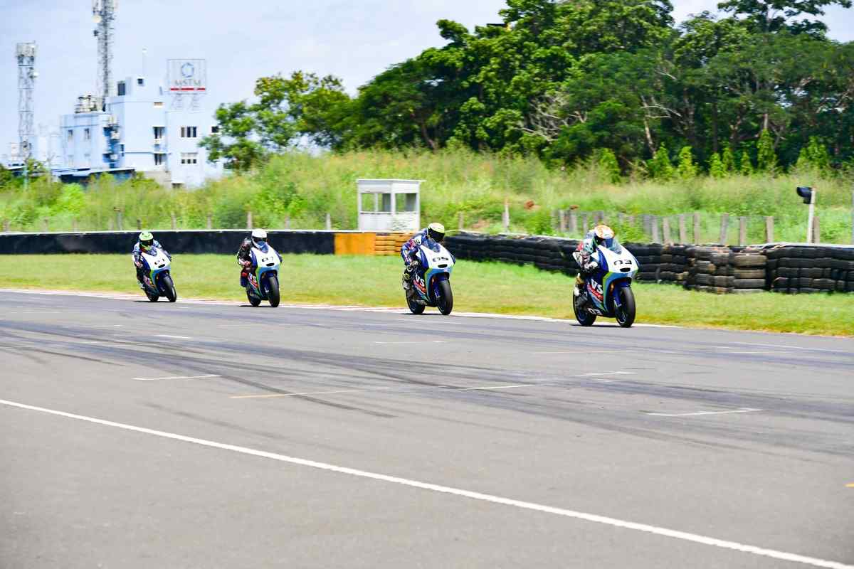 Motorcycle racing