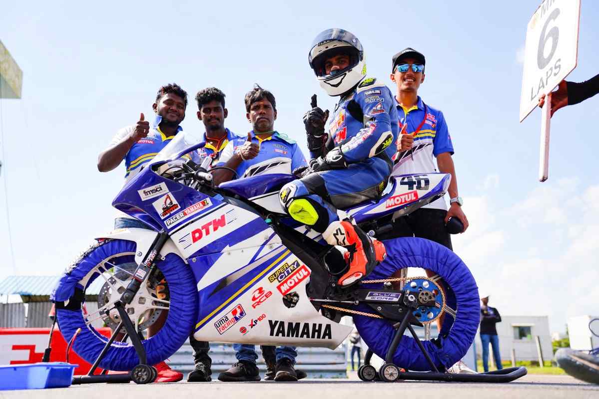 Motorcycle racing