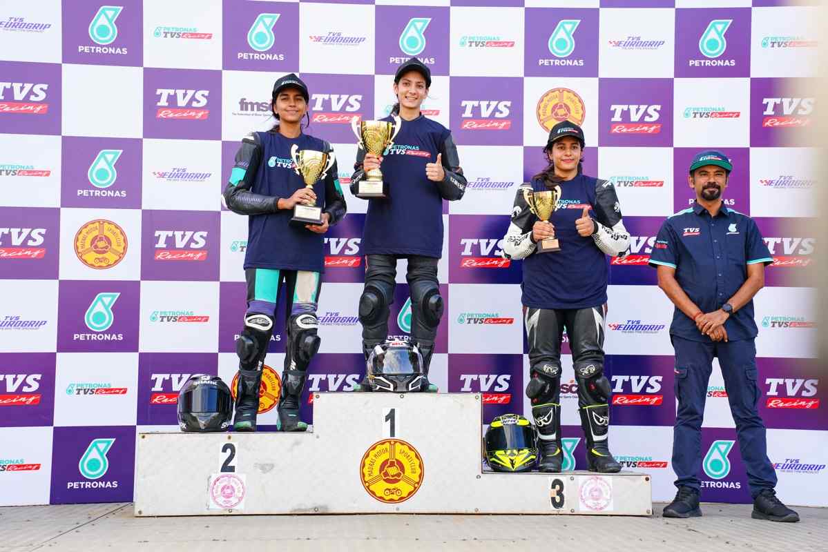Motorcycle racing