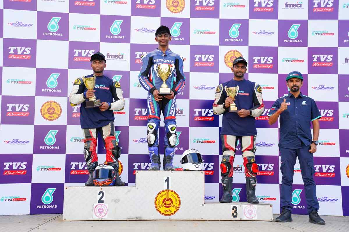 Motorcycle racing