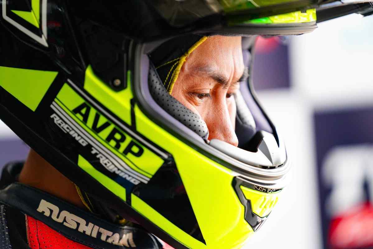 Motorcycle racing