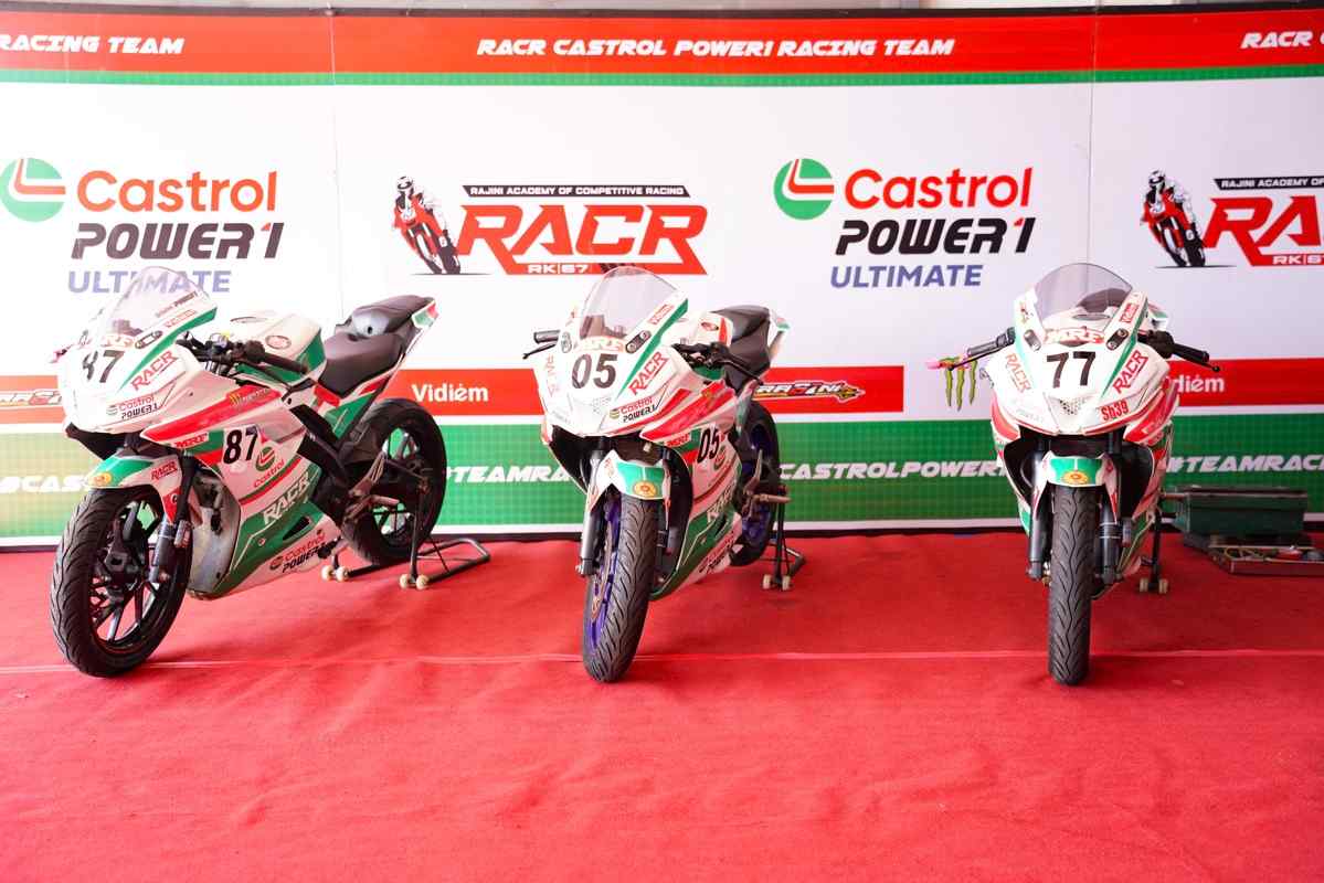 Motorcycle racing
