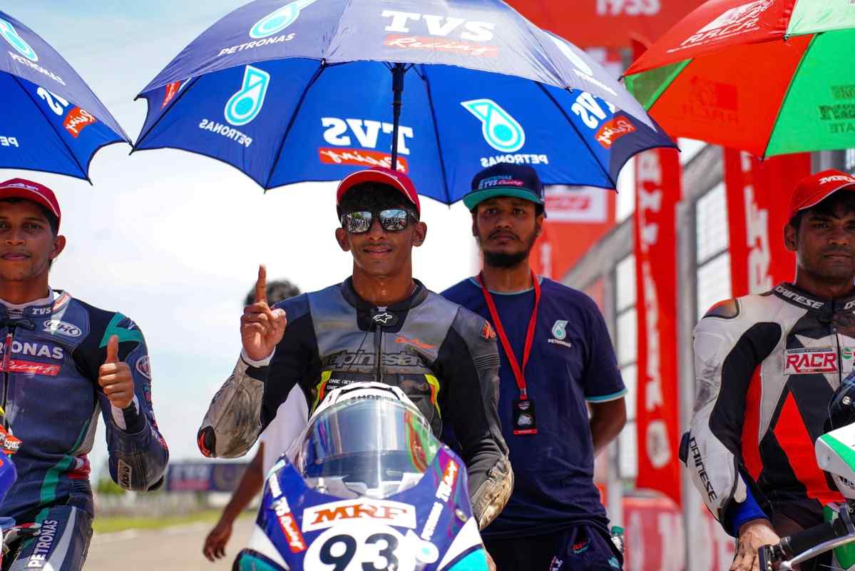 Motorcycle racing