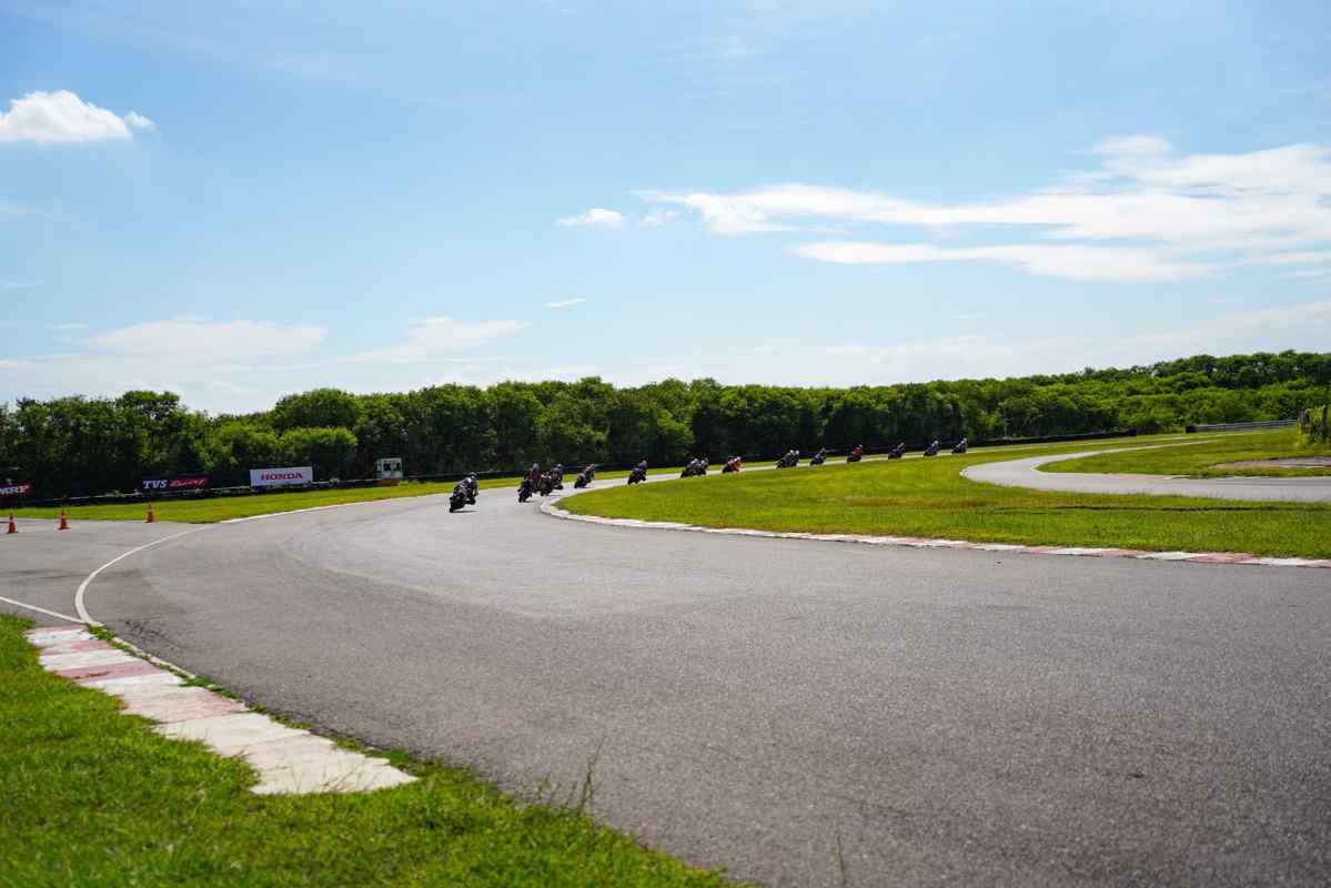 Motorcycle racing