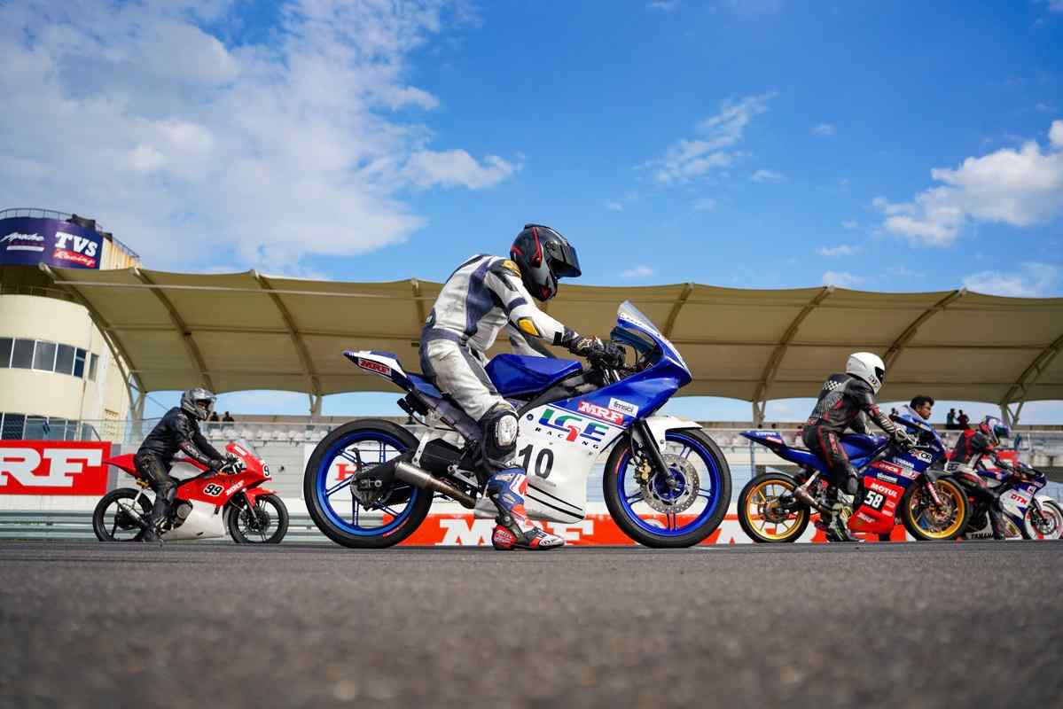 Motorcycle racing