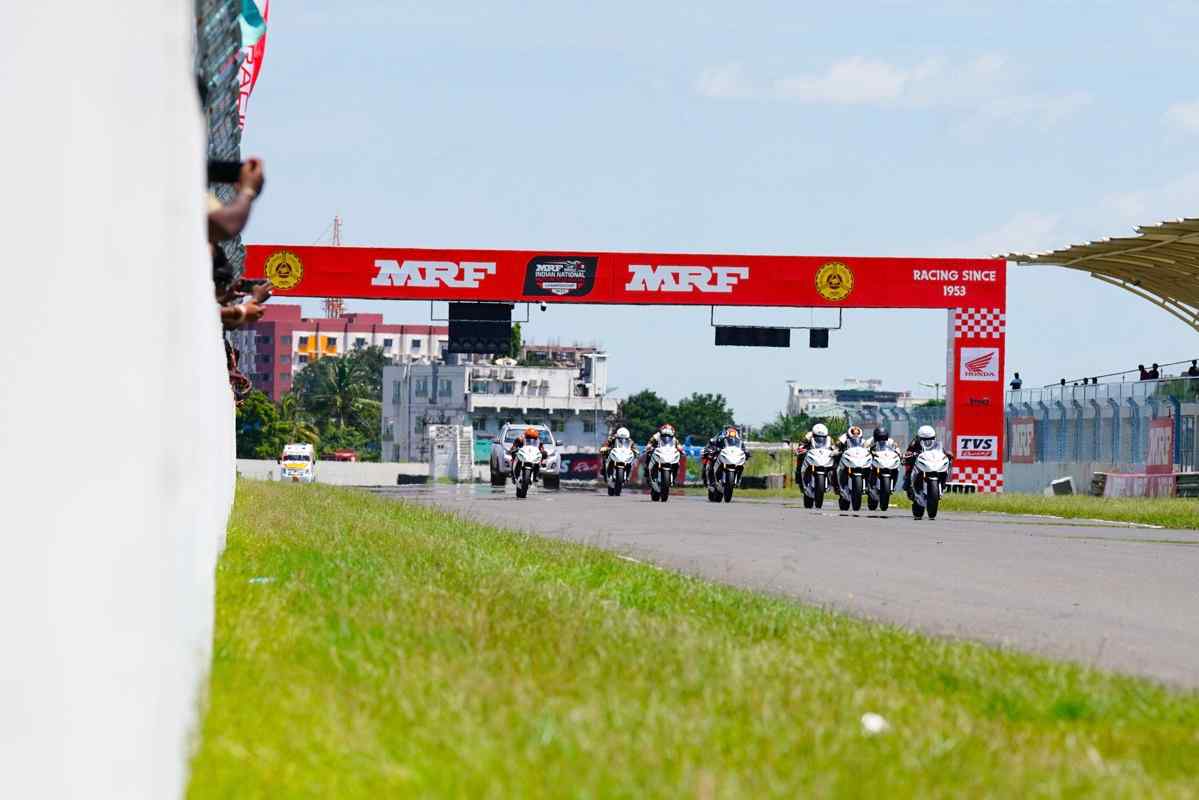 Motorcycle racing