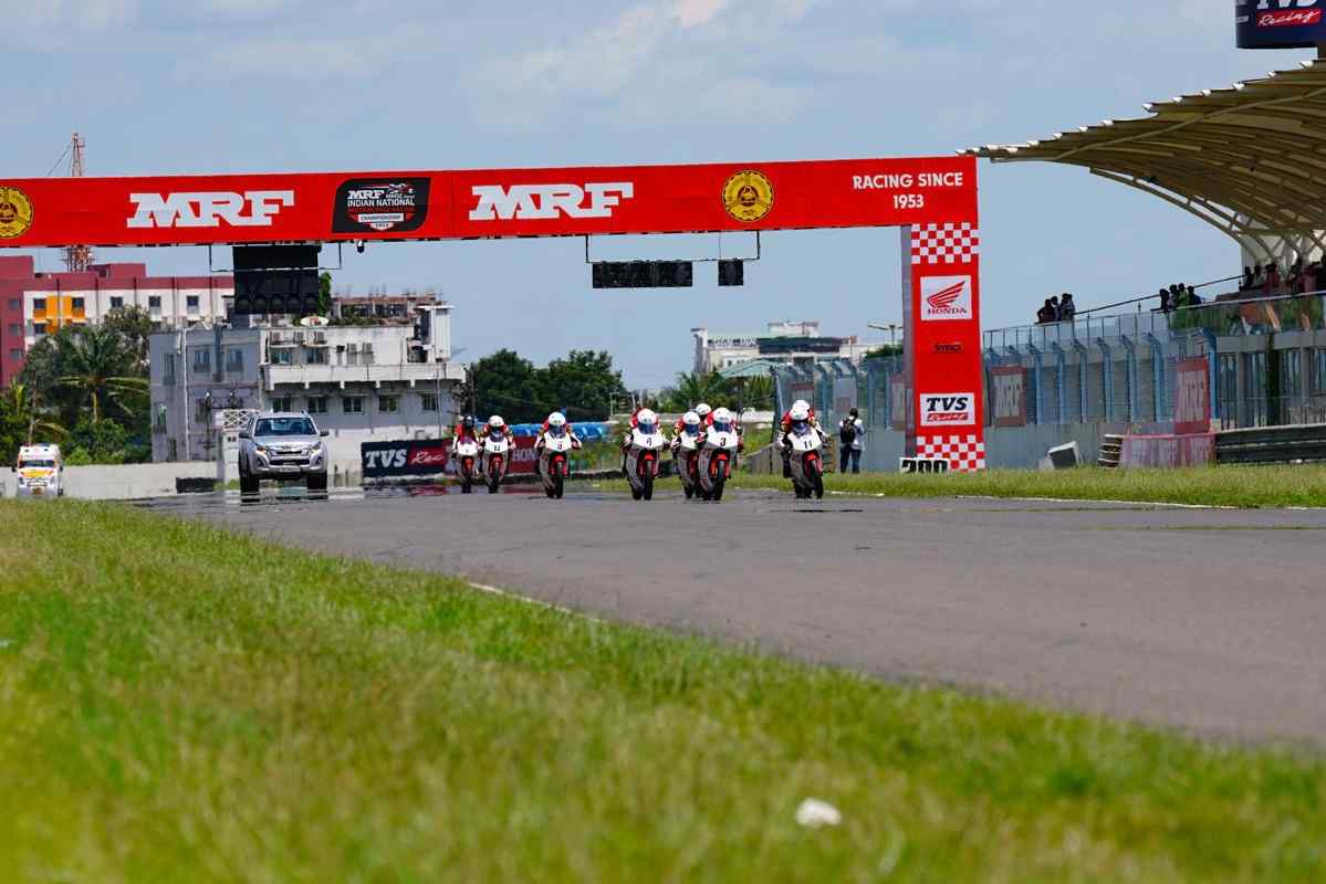 Motorcycle racing