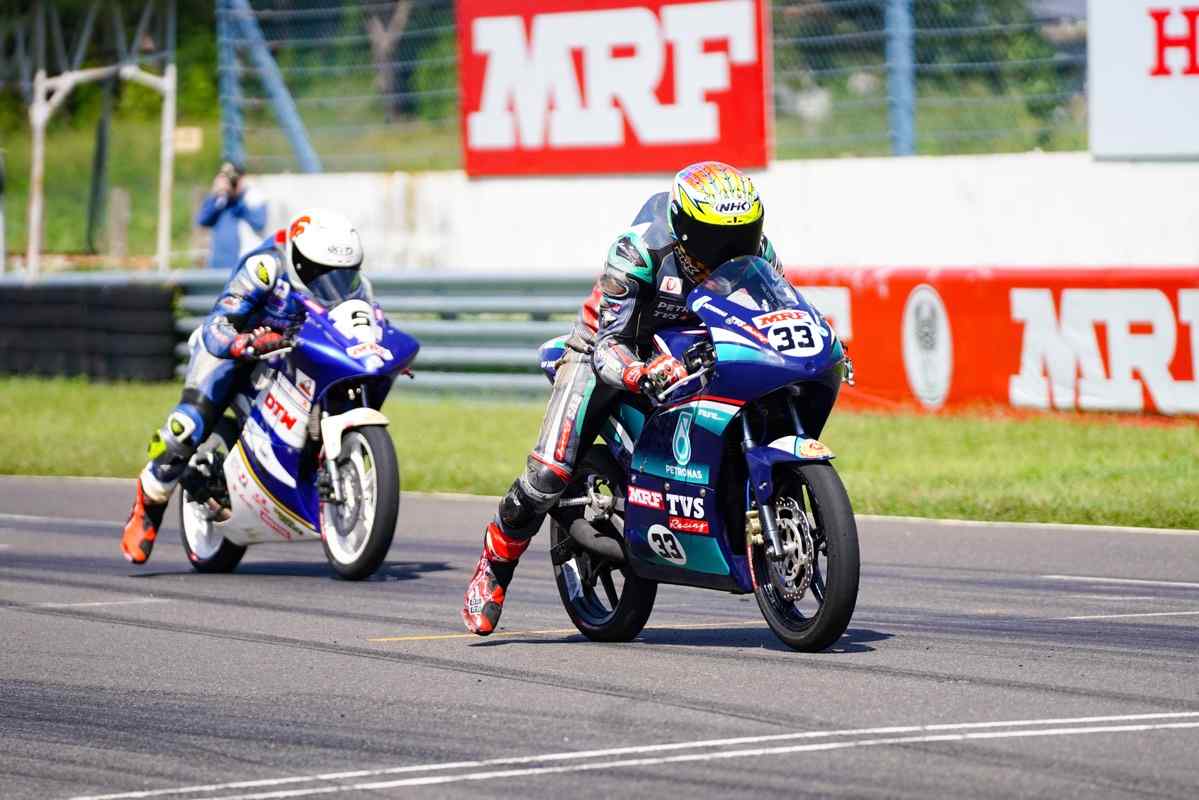 Motorcycle racing