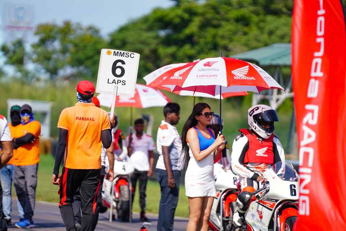 Motorcycle racing