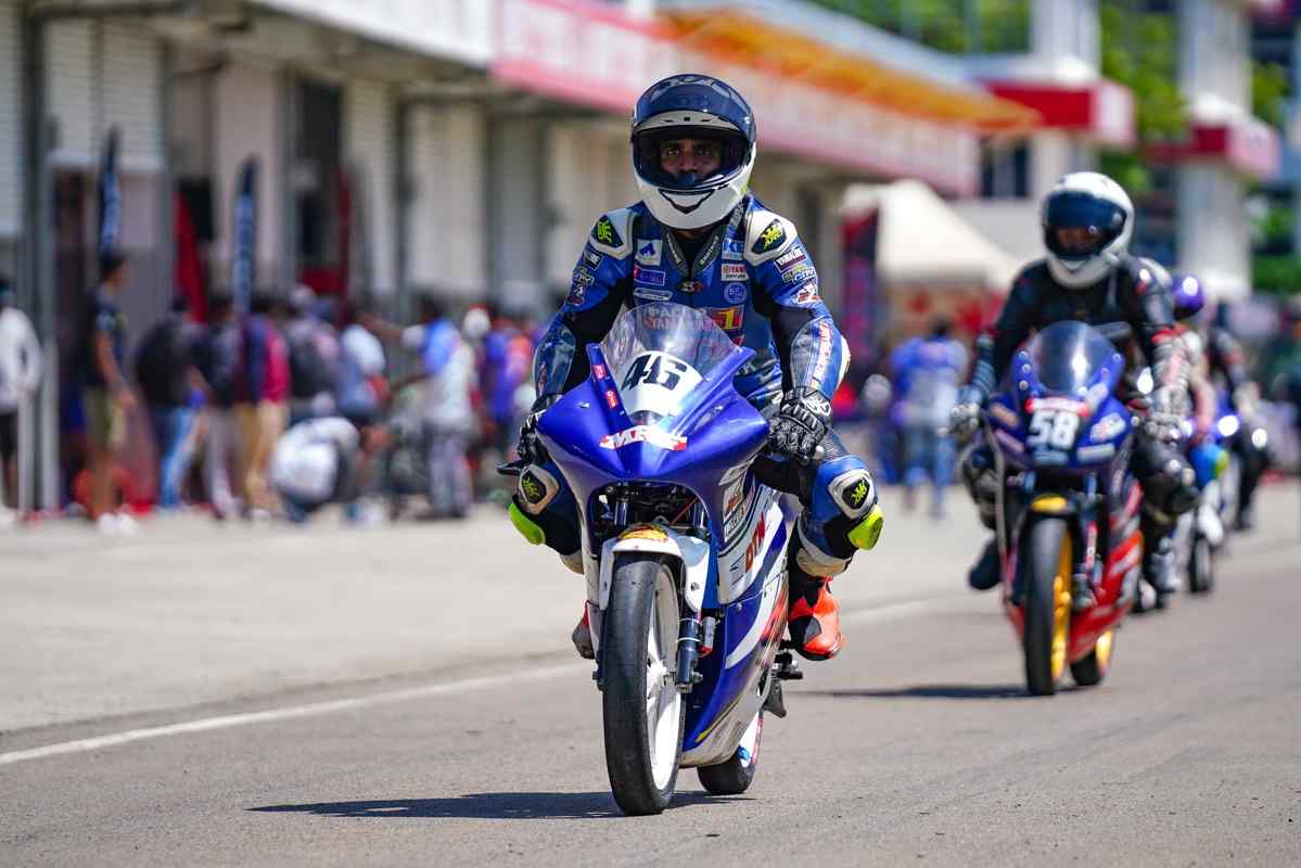 Motorcycle racing