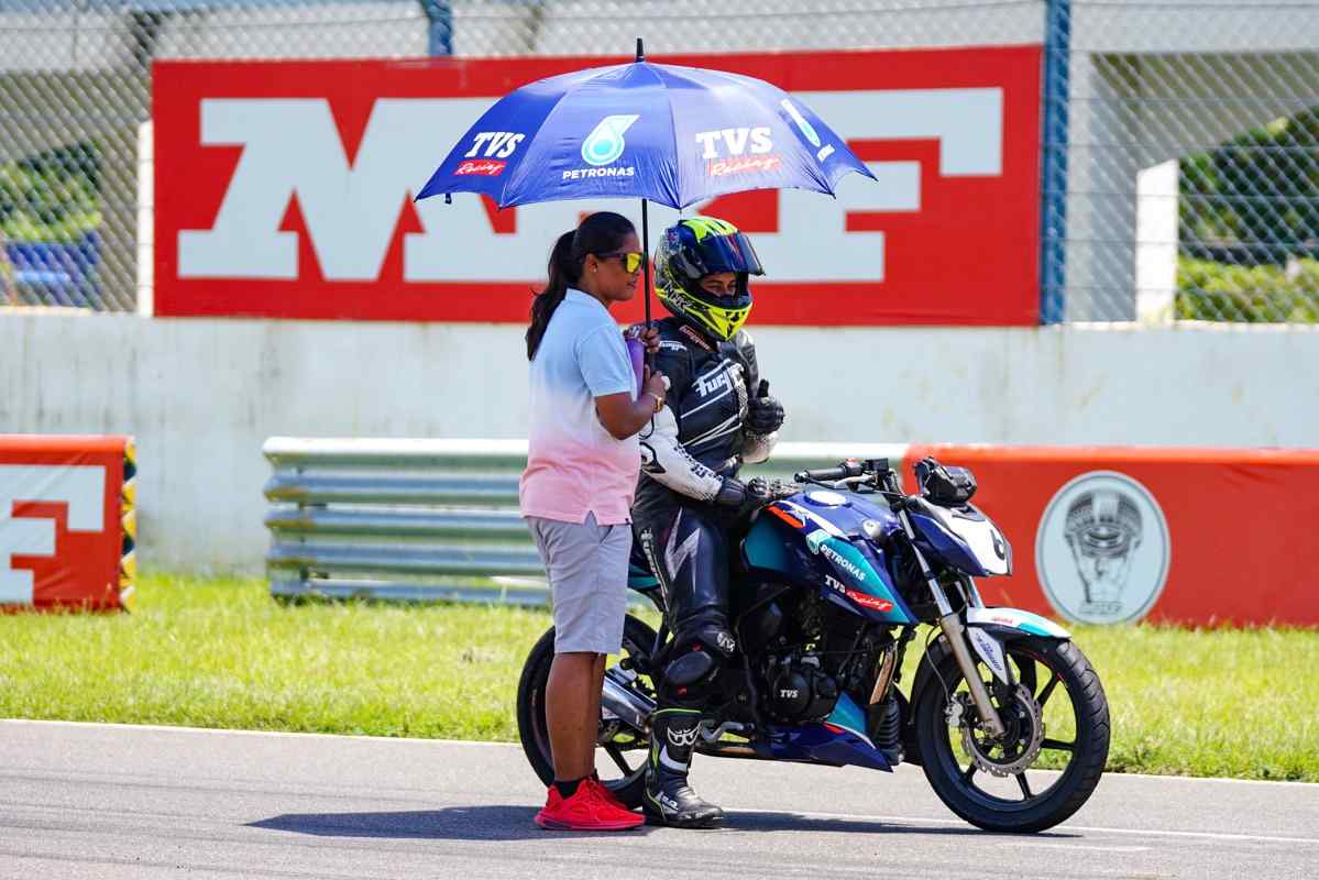 Motorcycle racing