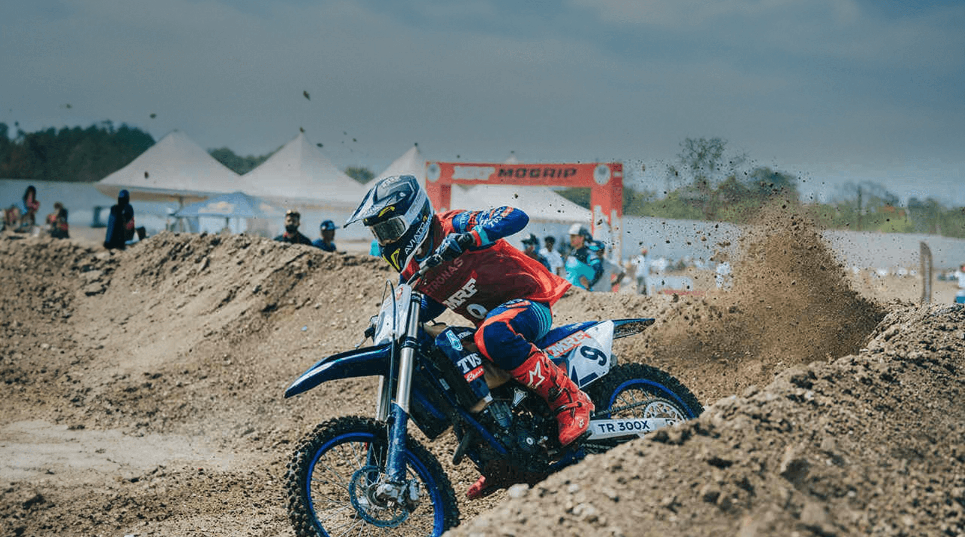 MRF MOGRIP FMSCI National Supercross Championship