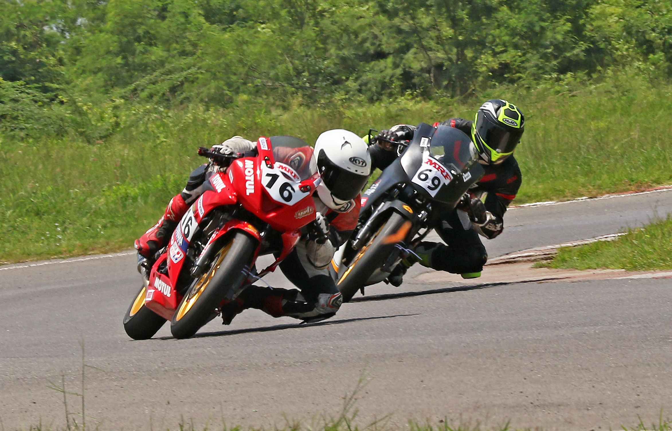 Classy Rahil Pillarisetty tops Pro-Stock 301-400cc Open race
